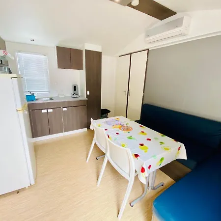 Mobilhomes De Pierrot