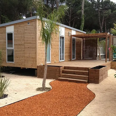 Mobilhomes De Pierrot キャンプ場