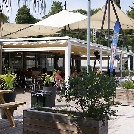 Mobilhomes De Pierrot